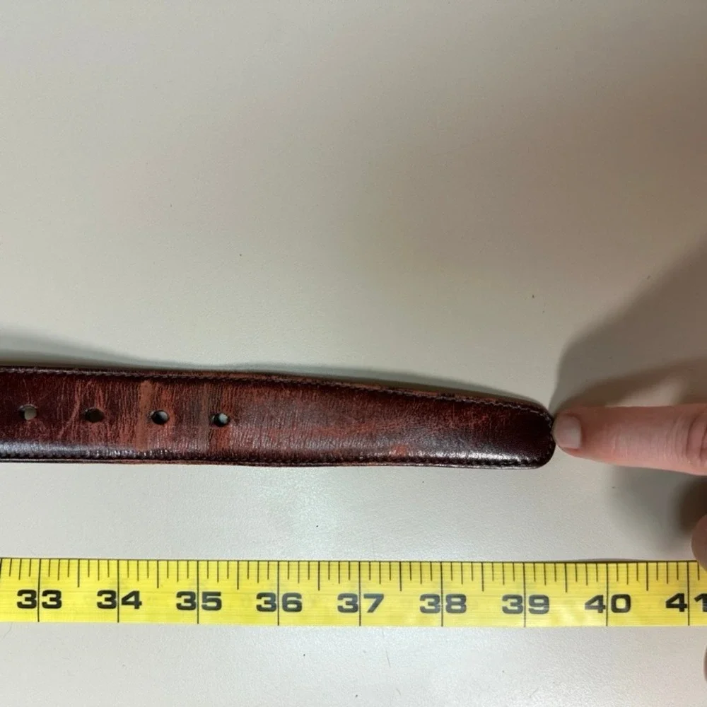 Trafalgar Cortina Mens Leather Belt 32 Burgundy Oxblood Brass Buckle Made in USA